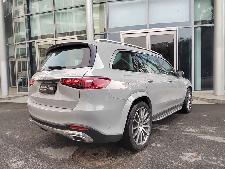 Фото 12 - Mercedes-Benz GLS-Class