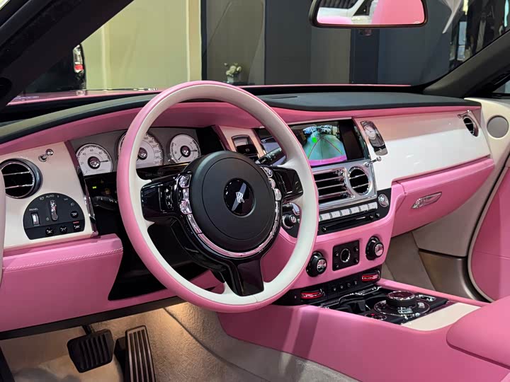 Фото 12 - Rolls-Royce Dawn