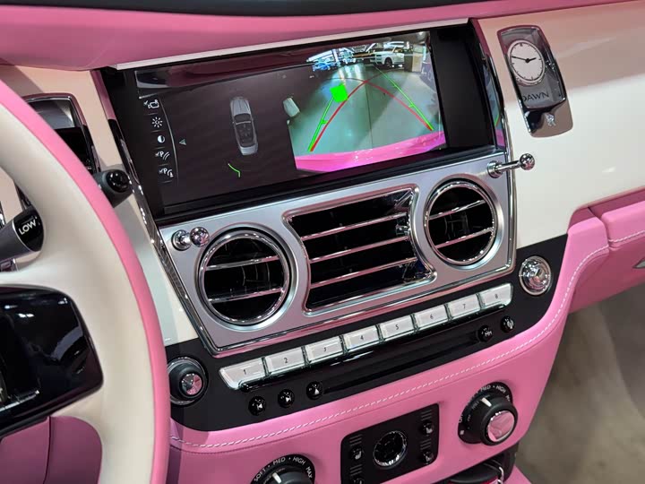 Фото 15 - Rolls-Royce Dawn