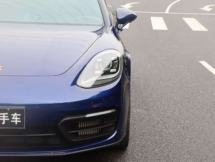Фото 8 - Porsche Panamera