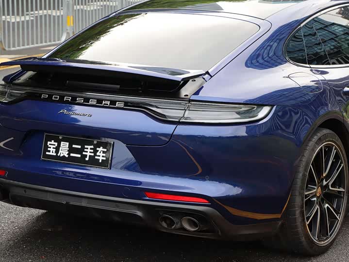 Фото 9 - Porsche Panamera