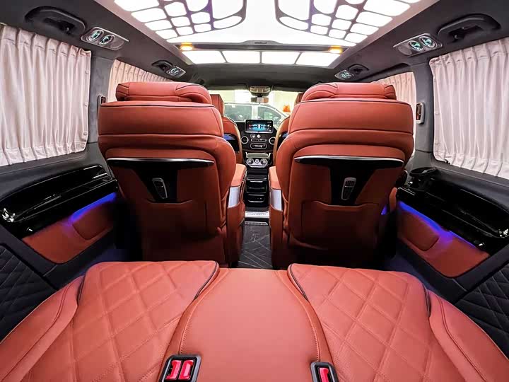 Фото 11 - Mercedes-Benz Vito