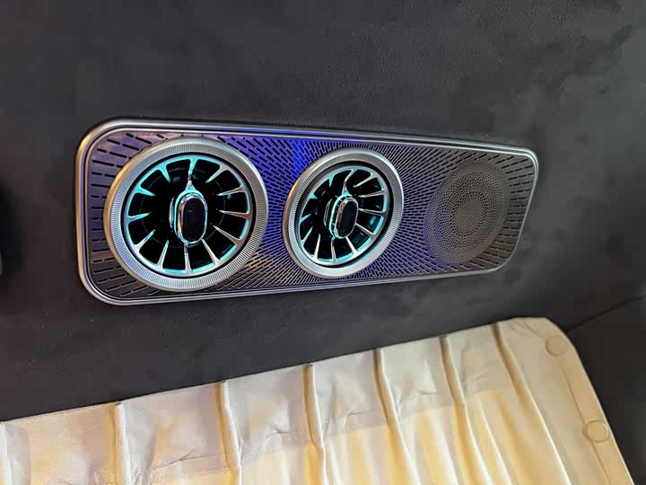 Фото 17 - Mercedes-Benz Vito