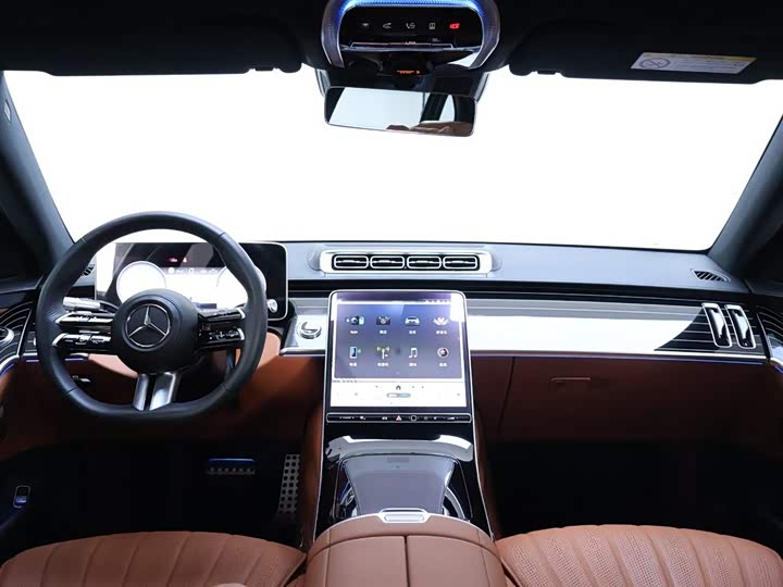 Фото 13 - Mercedes-Benz S-Class