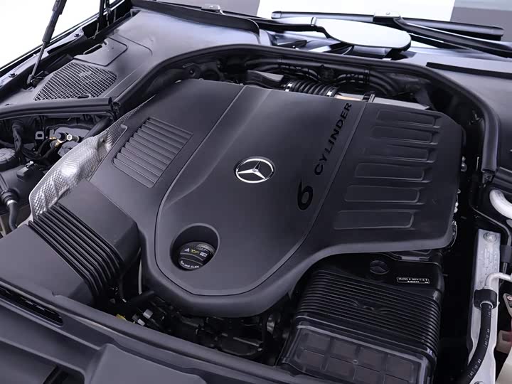 Фото 26 - Mercedes-Benz S-Class