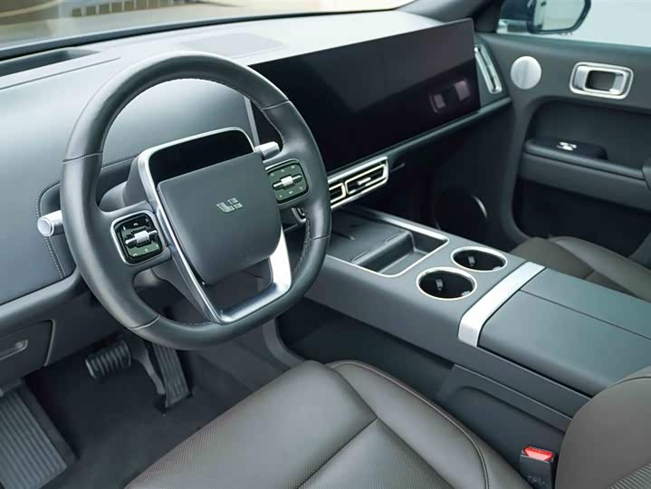 Фото 13 - LiXiang L8