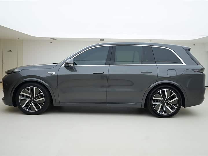 Фото 3 - LiXiang L8