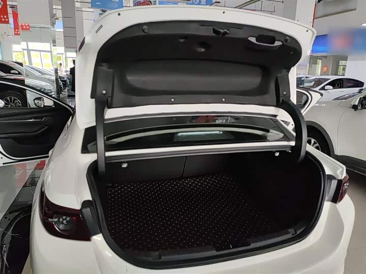 Фото 19 - Mazda 3 (Axela)