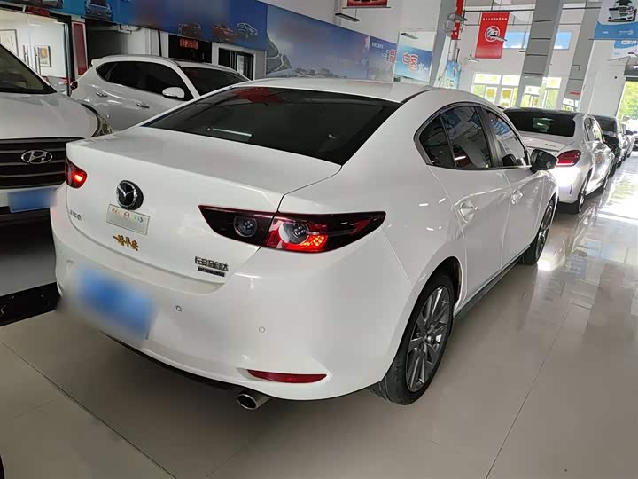 Фото 7 - Mazda 3 (Axela)
