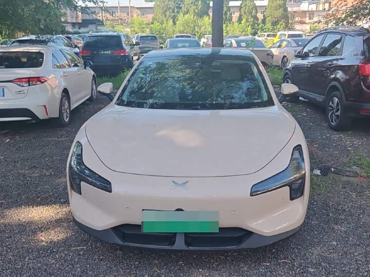 Фото 2 - XPeng Mona M03