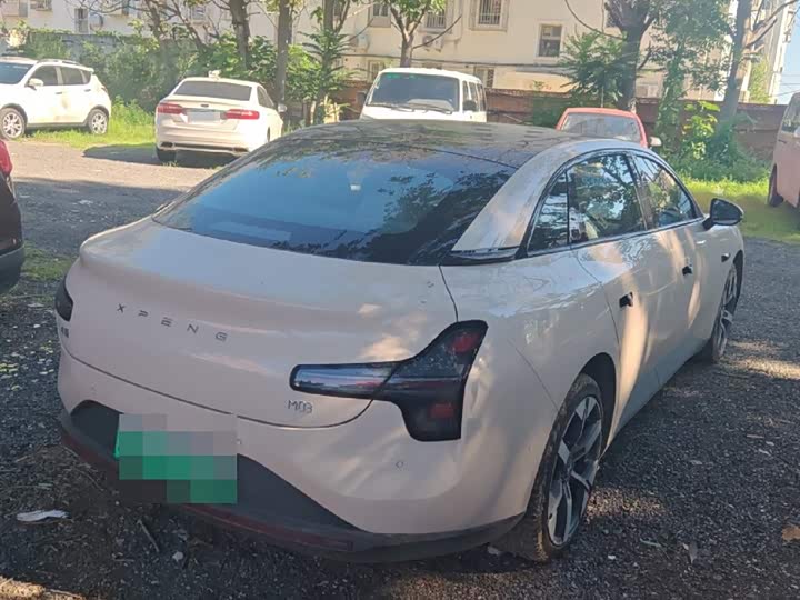 Фото 3 - XPeng Mona M03