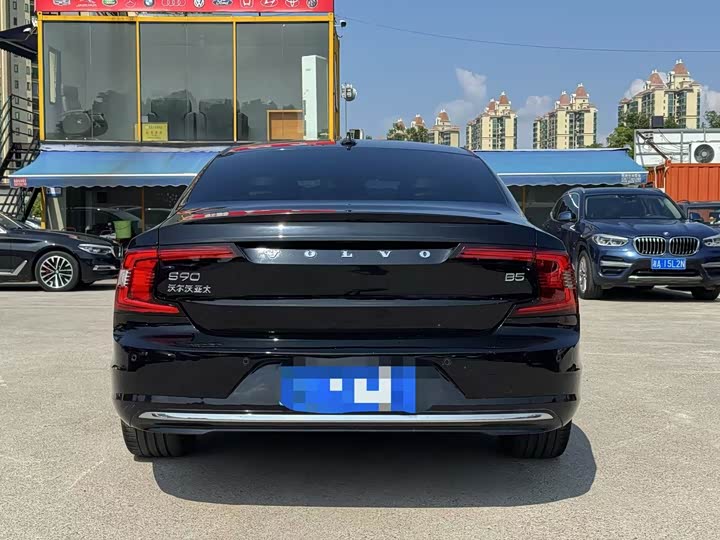 Фото 5 - Volvo S90