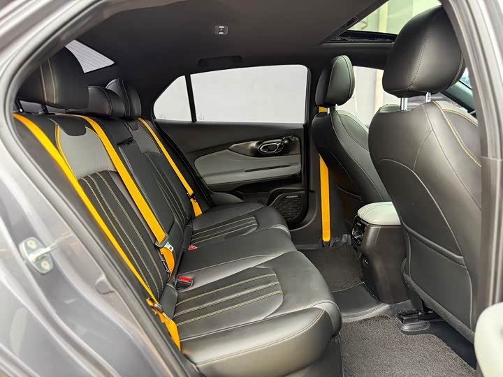 Фото 17 - GAC Trumpchi Empow R