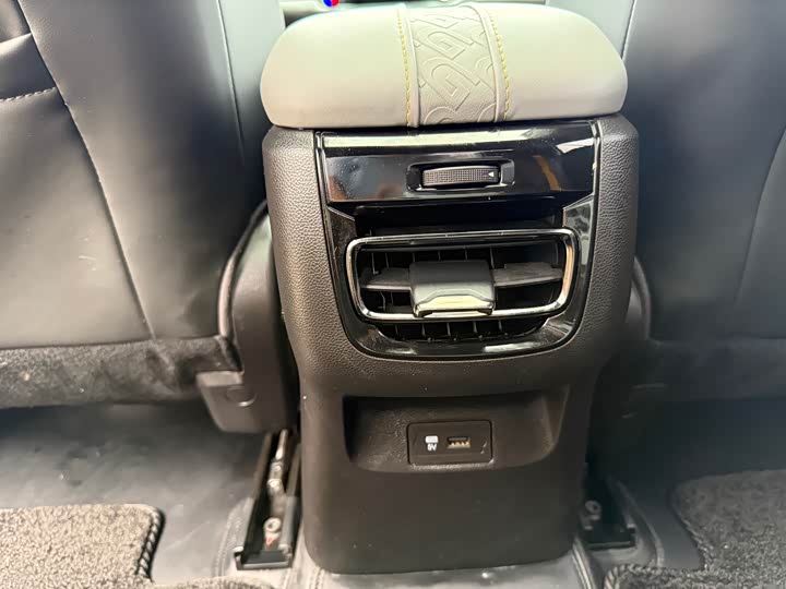 Фото 19 - GAC Trumpchi Empow R