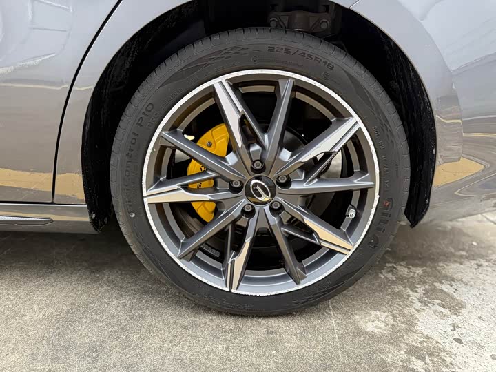 Фото 24 - GAC Trumpchi Empow R