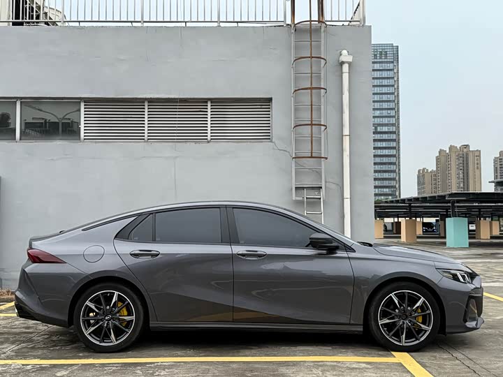 Фото 5 - GAC Trumpchi Empow R