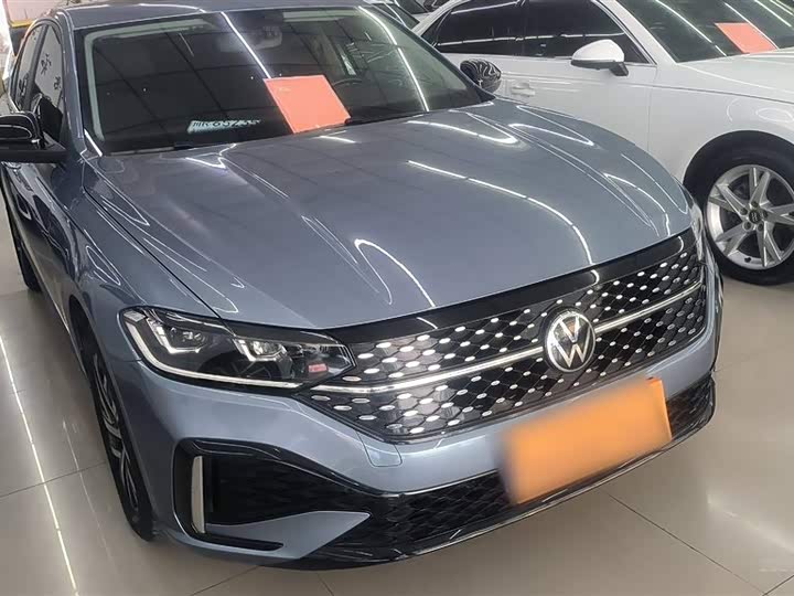 Фото 10 - Volkswagen Lavida