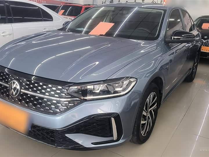 Фото 3 - Volkswagen Lavida