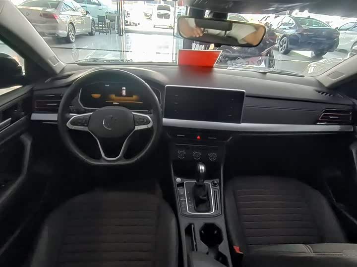 Фото 5 - Volkswagen Lavida