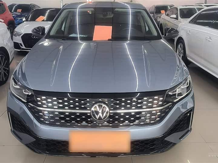 Фото 9 - Volkswagen Lavida