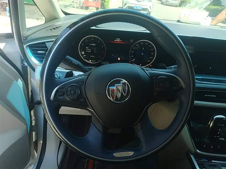 Фото 11 - Buick GL8 ES