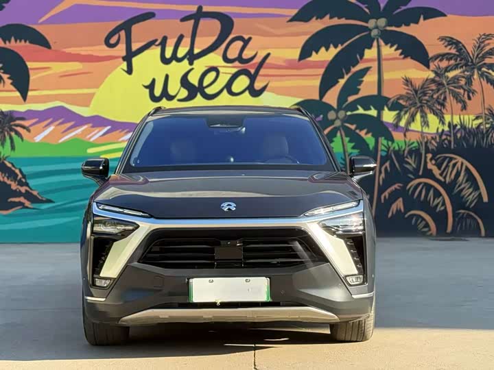 Фото 2 - Nio ES8