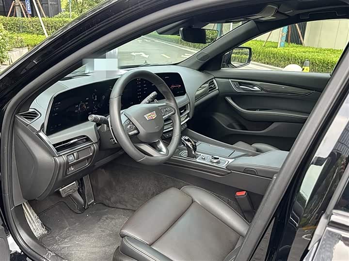 Фото 7 - Cadillac CT5