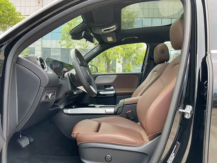 Фото 3 - Mercedes-Benz GLB-Class