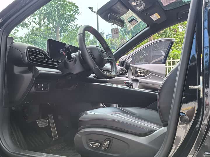 Фото 12 - GAC Trumpchi Empow R