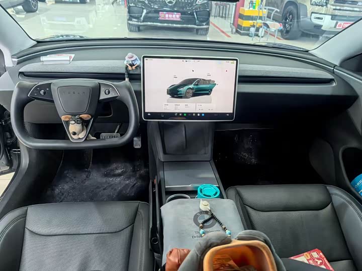 Фото 5 - Tesla Model 3