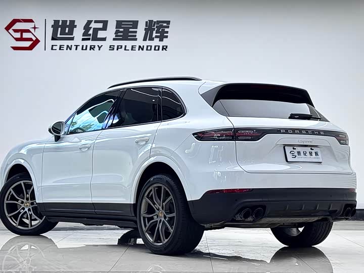 Фото 4 - Porsche Cayenne