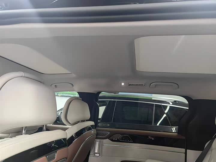 Фото 14 - BYD Xia