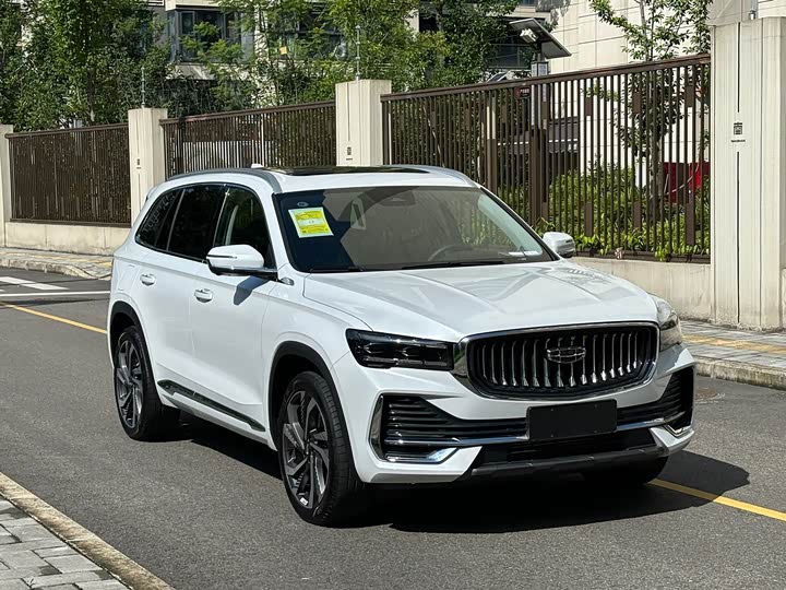 Фото 4 - Geely Monjaro