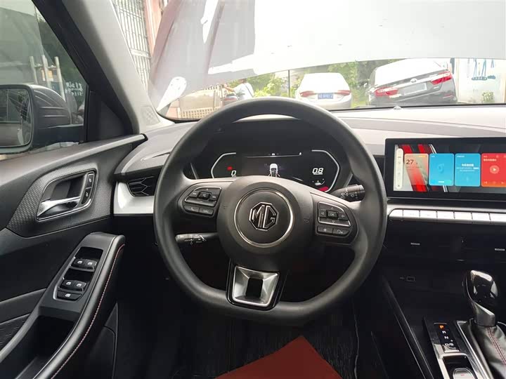 Фото 11 - MG Motor 5