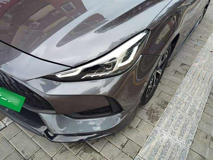 Фото 24 - MG Motor 5