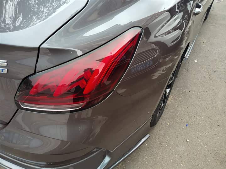 Фото 8 - MG Motor 5