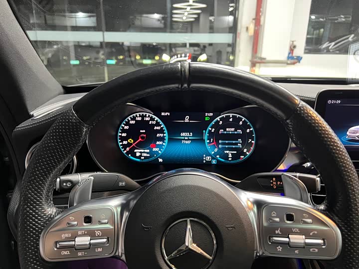 Фото 10 - Mercedes-Benz C-Class AMG