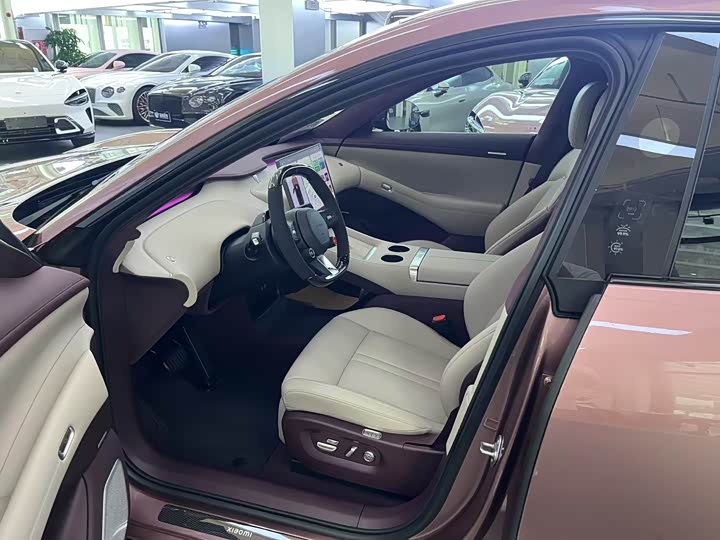 Фото 7 - Xiaomi YU7