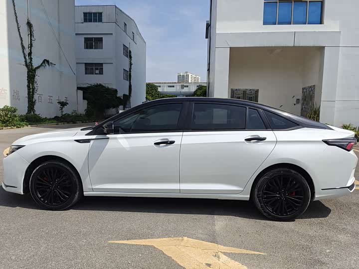 Фото 13 - Dongfeng Aeolus Yixuan Max