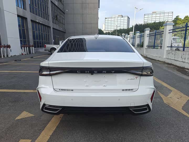 Фото 16 - Chery Arrizo 8