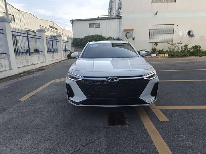 Фото 2 - Chery Arrizo 8