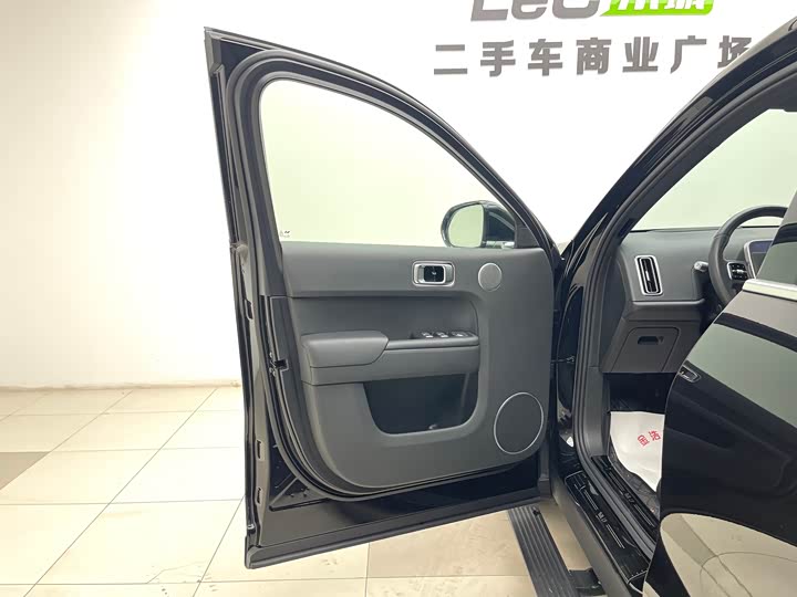 Фото 4 - LiXiang L9