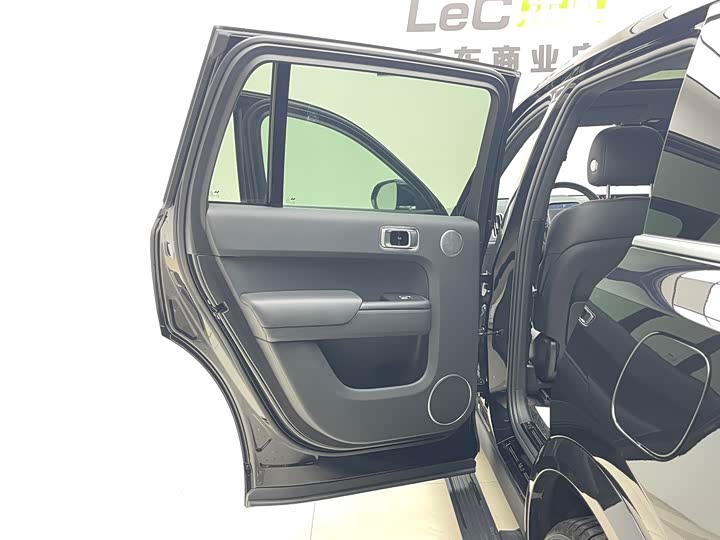 Фото 5 - LiXiang L9