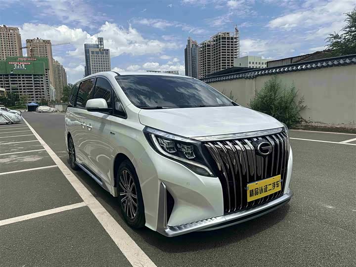 Фото 3 - GAC Trumpchi M8