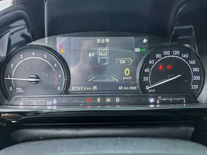 Фото 18 - Lincoln Corsair