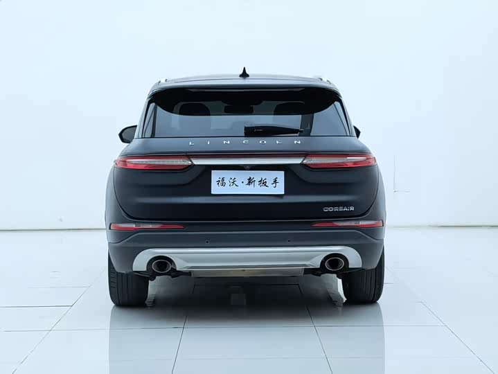 Фото 30 - Lincoln Corsair