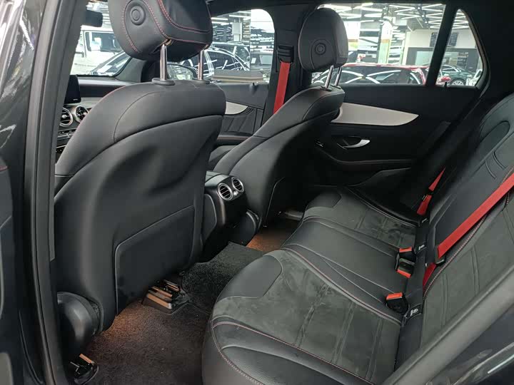 Фото 7 - Mercedes-Benz GLC-Class AMG