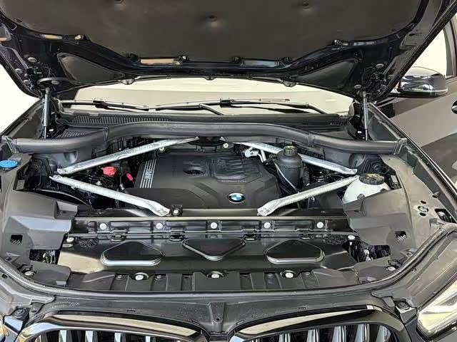 Фото 17 - BMW X6