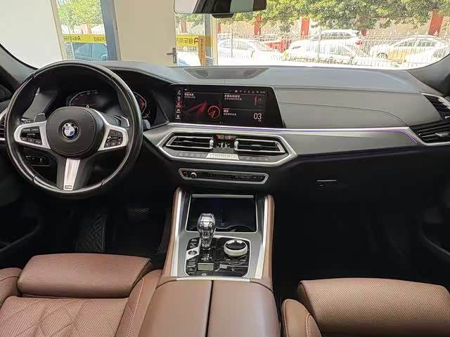 Фото 9 - BMW X6