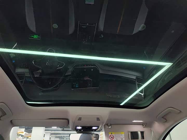 Фото 18 - Volkswagen ID.6 Crozz